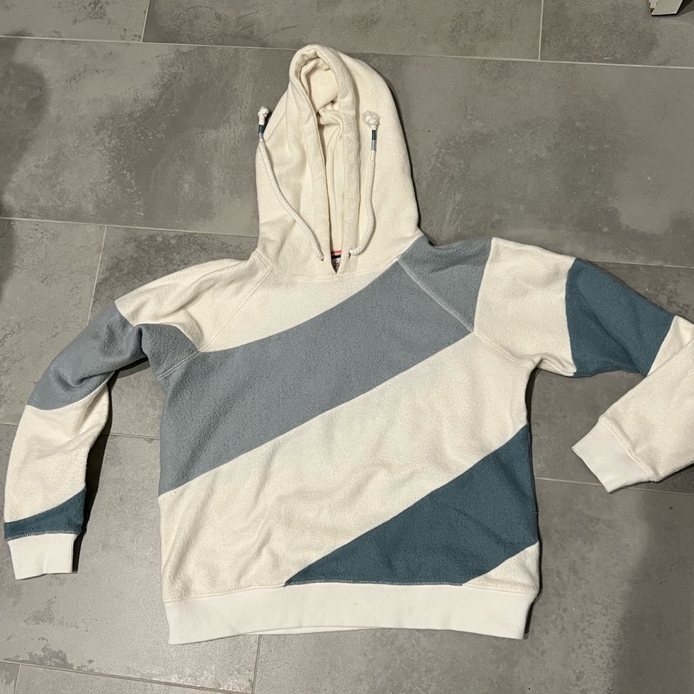 EUC Faherty Hoodie